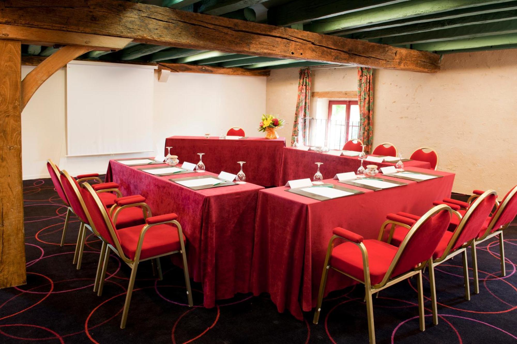 Hotel Le Paddock Magny-Cours Luaran gambar