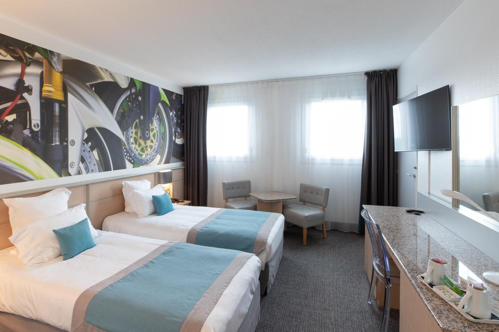 Hotel Le Paddock Magny-Cours Luaran gambar