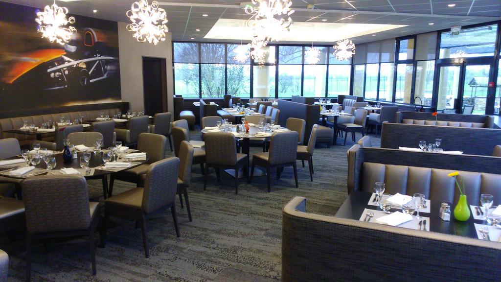Hotel Le Paddock Magny-Cours Luaran gambar