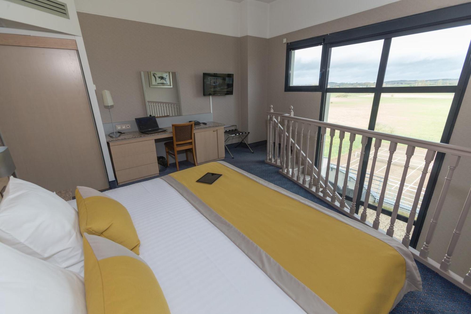 Hotel Le Paddock Magny-Cours Luaran gambar