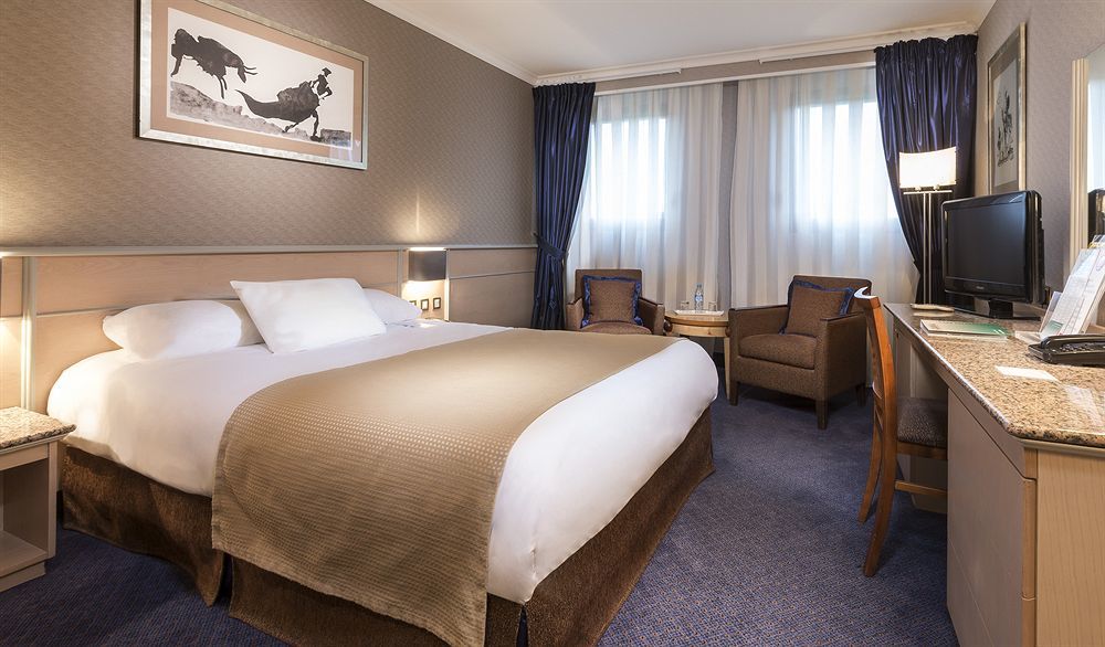 Hotel Le Paddock Magny-Cours Luaran gambar